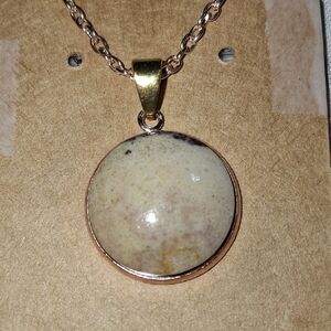 N010 Handmade Nebraska River Rock Necklace